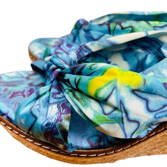 BCBG Size 8.5 Floral Satin Wedge Espadrille Sandal Jute Peep Toe Brunch Coastal - Picture 4 of 8